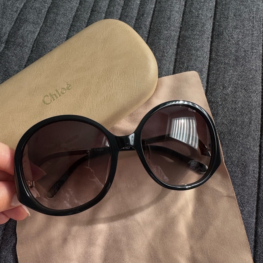 Chloe Elegant Black Sunglasses